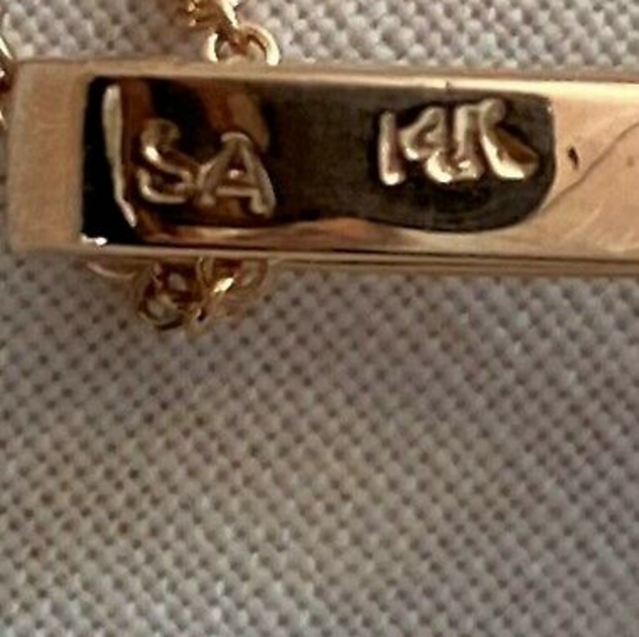 VIDEO!! Beautiful 14KT Rose Gold Emerald Diamond Necklace - Picture 12 of 16